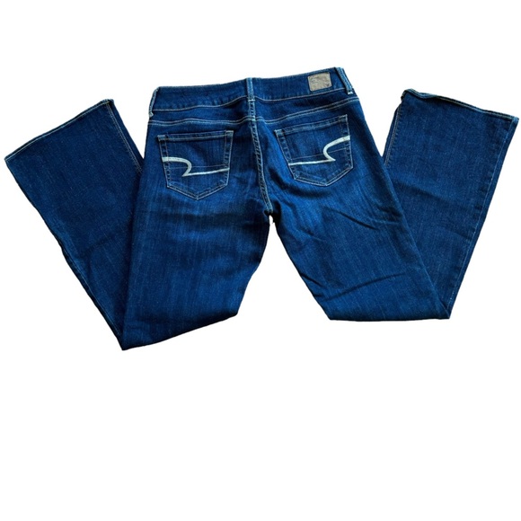 American Eagle Outfitters Denim - American Eagle Artist Lowrise Flared Denim Blue Jeans Women’s size 6 Western Y2K
